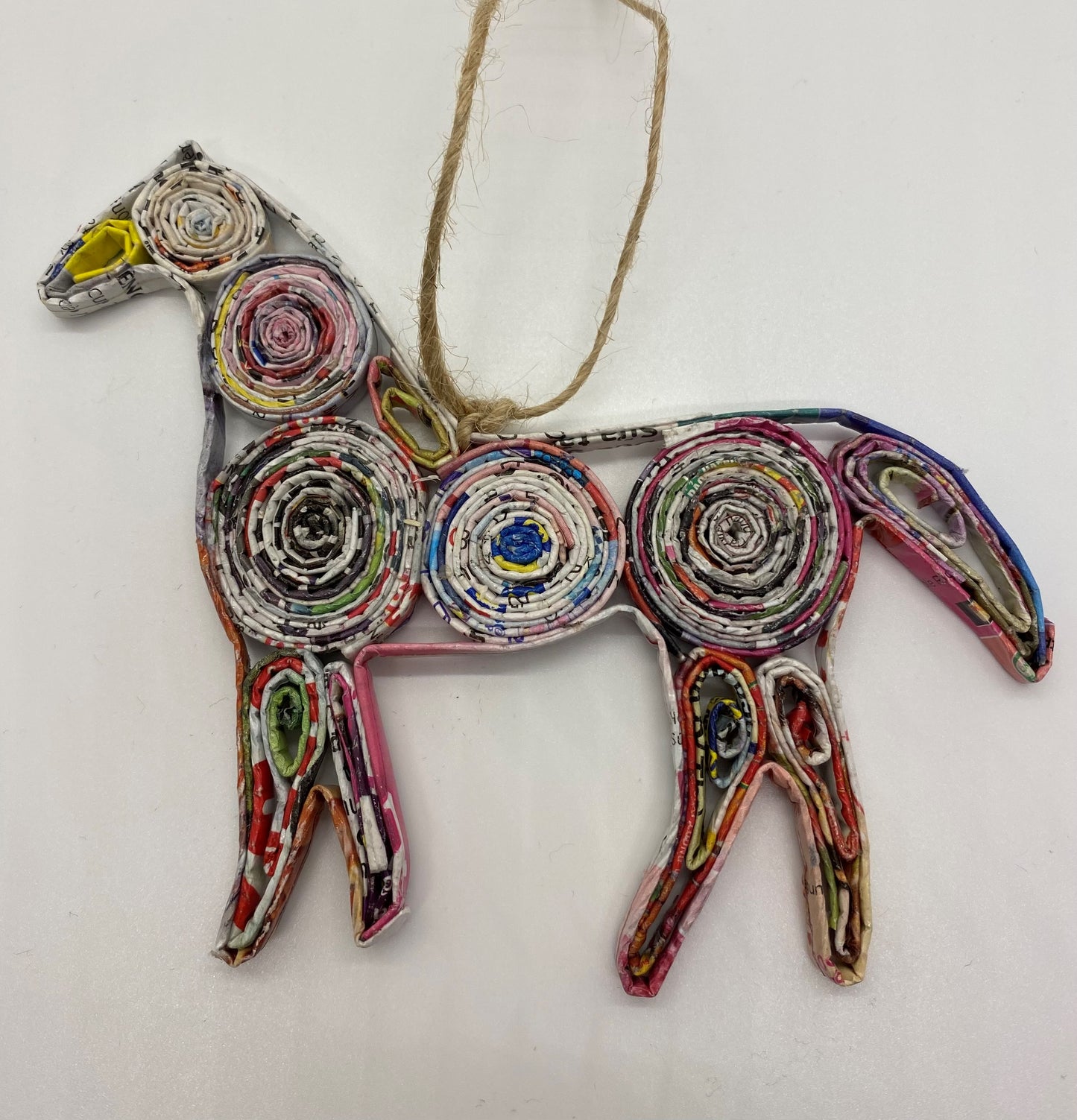 Hand Quilled Recycled Magazine Horse Ornament #QO11084